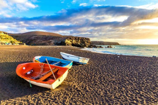 Fischerboote Ajuy Playa by InsiderFuerteventura