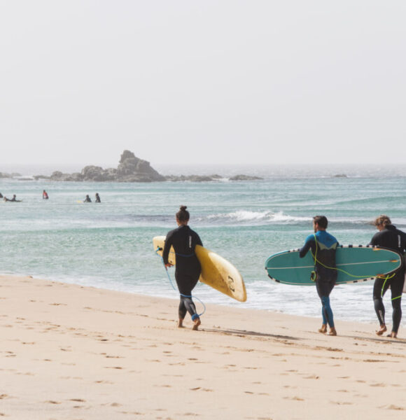 Surfer bei El Cotillo 01 by InsiderFuerteventura