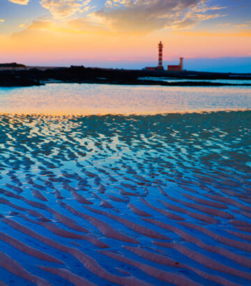 El Cotillo Playa de LOs CharcosToston Beach by InsiderFuerteventura go guide