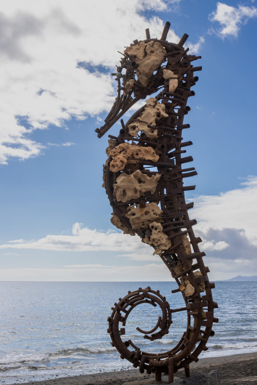 Skulptur an der Strandpromenade 